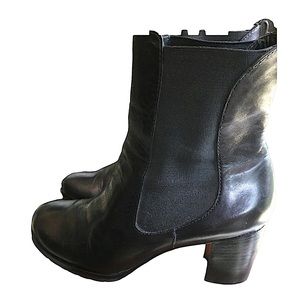Cole Haan Black Leather Bootie Rk